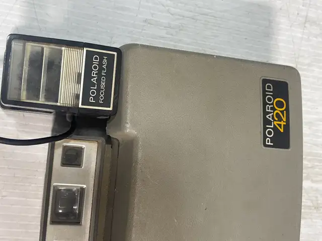 Polaroid 420 Camera - Photo 10