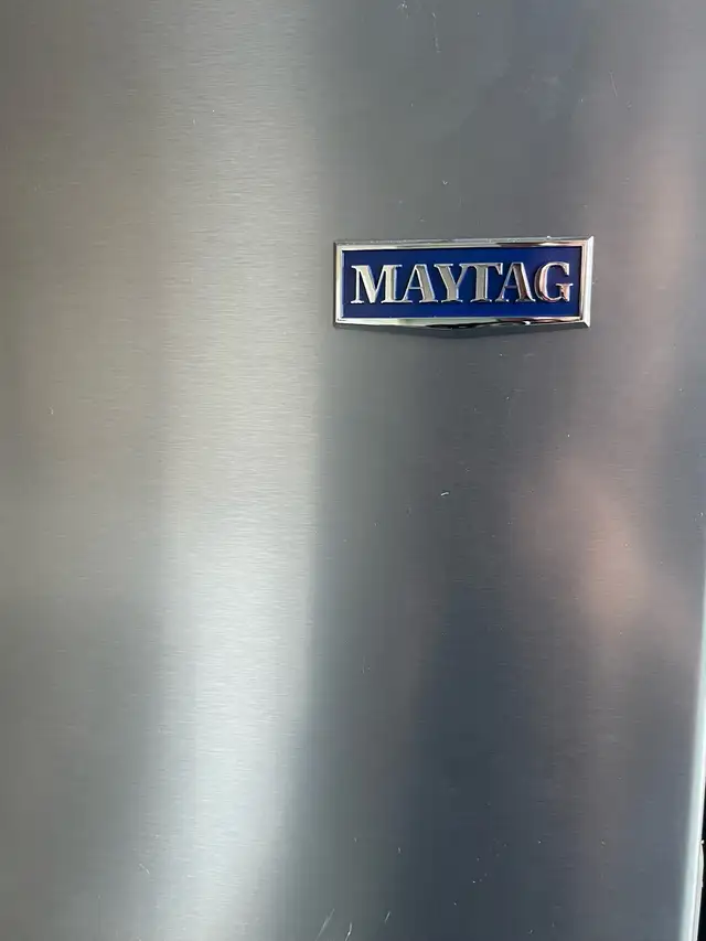 NEW 33" Top Freezer Fridge (21 Cu.Ft) Stainless Steel - Photo 8