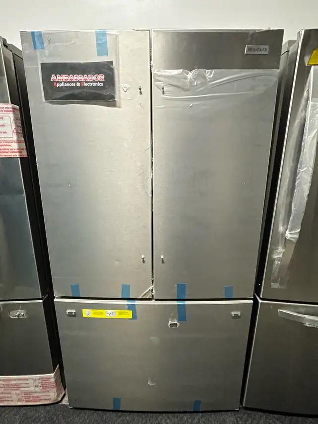 NEW 36" Frigidaire Interior Water&Ice Fridge (Stainless Steel) - Photo 2