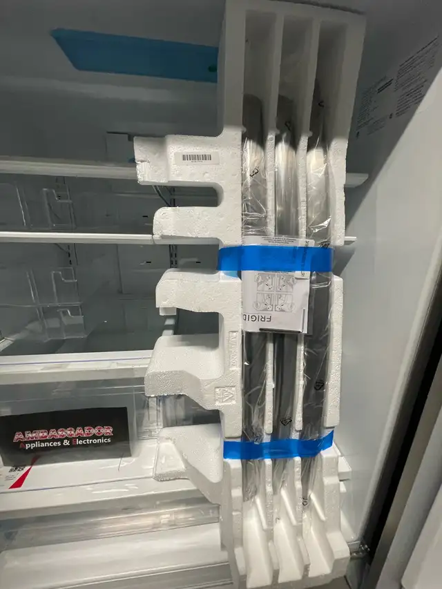 NEW 36" Frigidaire Interior Water&Ice Fridge (Stainless Steel) - Photo 5