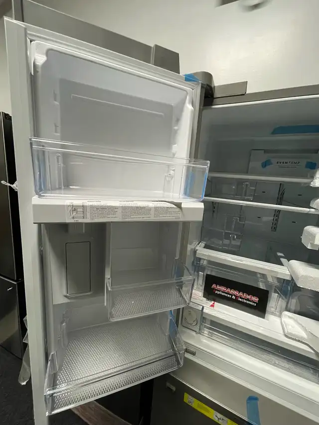 NEW 36" Frigidaire Interior Water&Ice Fridge (Stainless Steel) - Photo 6