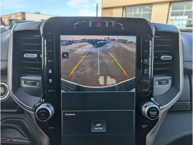 2024 Ram 3500 Laramie 6.7L/Nav/Cam/I6/8' Box - Photo 3