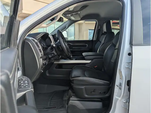 2024 Ram 3500 Laramie 6.7L/Nav/Cam/I6/8' Box - Photo 16