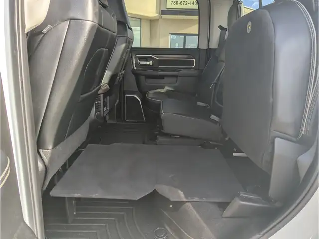 2024 Ram 3500 Laramie 6.7L/Nav/Cam/I6/8' Box - Photo 20