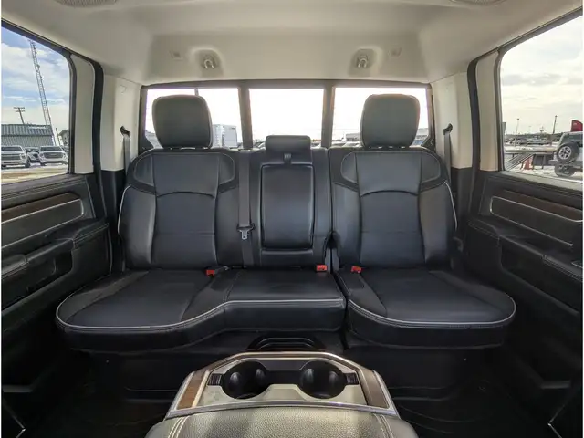 2024 Ram 3500 Laramie 6.7L/Nav/Cam/I6/8' Box - Photo 22