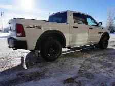 2021 Ram 1500 Classic HEMI WARLOCK LOCAL RURAL MB WITH PERFECT H - Photo 10