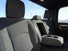 2021 Ram 1500 Classic HEMI WARLOCK LOCAL RURAL MB WITH PERFECT H - Photo 47