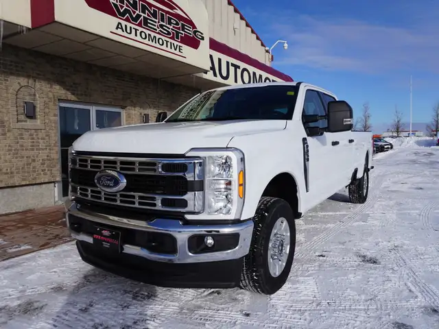 2024 Ford F-350 XLT 4WD Crew Cab 8' Box RARE AND POWERFUL!! - Photo 5