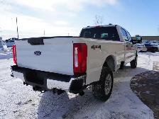 2024 Ford F-350 XLT 4WD Crew Cab 8' Box RARE AND POWERFUL!! - Photo 12