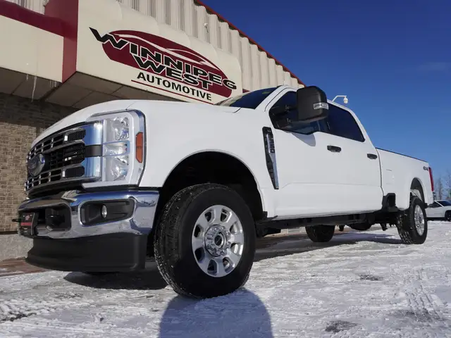 2024 Ford F-350 XLT 4WD Crew Cab 8' Box RARE AND POWERFUL!! - Photo 17