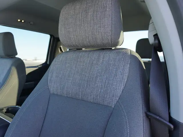 2024 Ford F-350 XLT 4WD Crew Cab 8' Box RARE AND POWERFUL!! - Photo 25