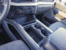 2024 Ford F-350 XLT 4WD Crew Cab 8' Box RARE AND POWERFUL!! - Photo 26