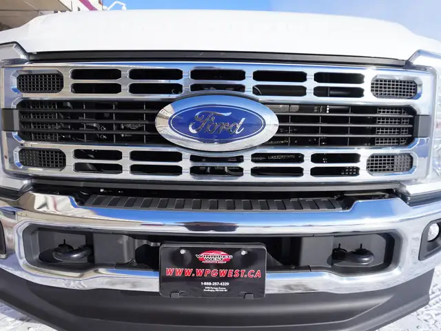 2024 Ford F-350 XLT 4WD Crew Cab 8' Box RARE AND POWERFUL!! - Photo 44