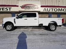 2024 Ford F-250 F-250 PREMIUM WITH 8-FOOT BOX AND RARE 9900GVW! - Photo 3