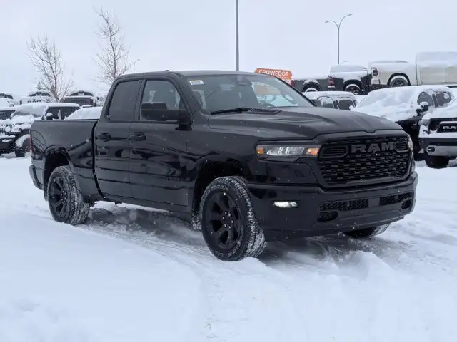 2026 Ram 1500 Express - Photo 2