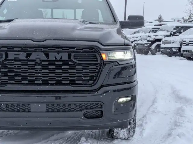 2026 Ram 1500 Express - Photo 10