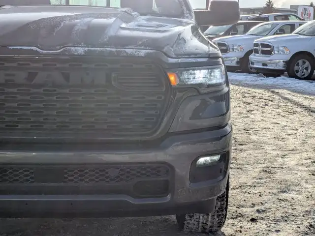 2026 Ram 1500 Express - Photo 10