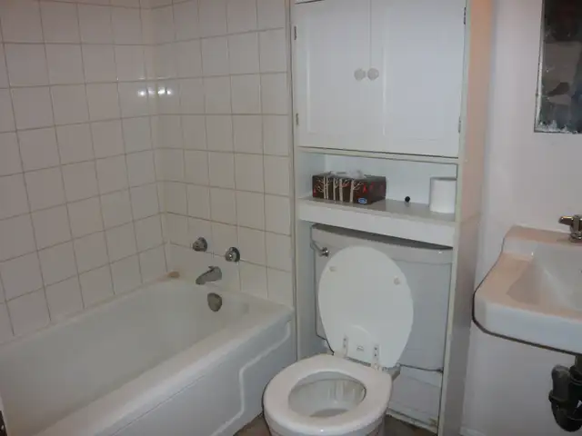 Reduced dep Beltline walk to 17 av,walk up unit 1 bedrm $1150 el - Photo 5