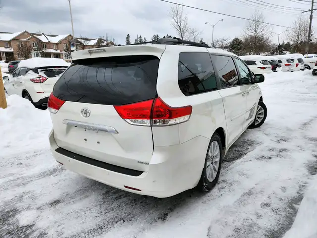 2014 Toyota Sienna 5dr Limited 7-Pass FWD Leather|DVD|NAV|Camera - Photo 4