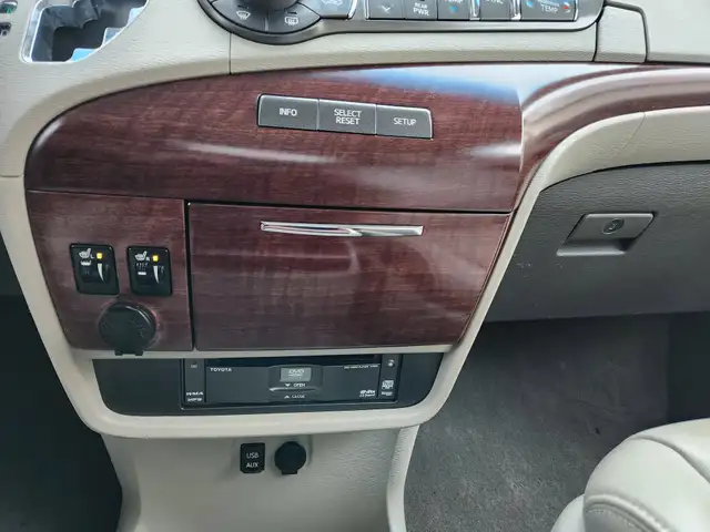 2014 Toyota Sienna 5dr Limited 7-Pass FWD Leather|DVD|NAV|Camera - Photo 20