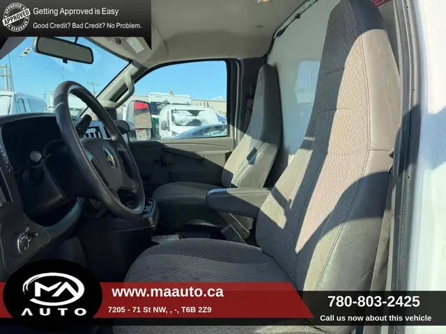 2020 Chevrolet Express Cutaway 3500 16 Feet Cube van - Comes wit - Photo 11