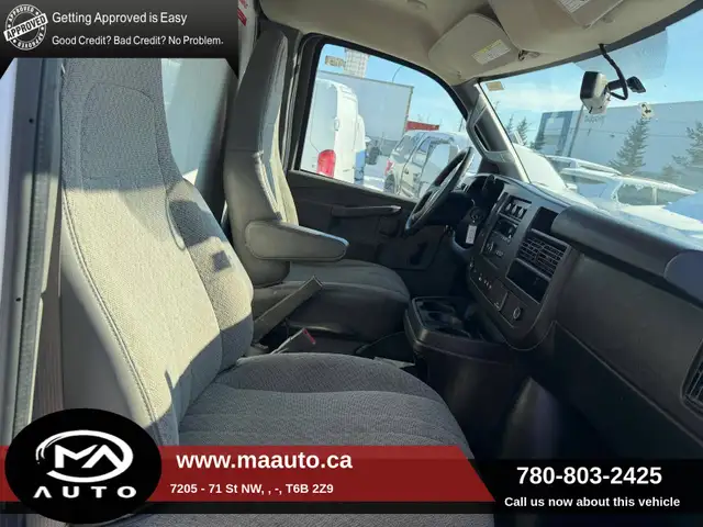 2020 Chevrolet Express Cutaway 3500 16 Feet Cube van - Comes wit - Photo 13