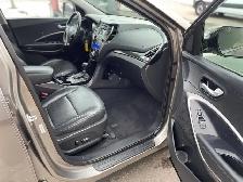 2014 Hyundai Santa Fe Sport AWD 4dr 2.4L Luxury Two Sets of tire - Photo 14