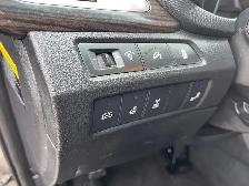 2014 Hyundai Santa Fe Sport AWD 4dr 2.4L Luxury Two Sets of tire - Photo 22