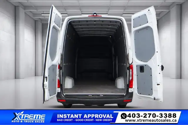 2025 Mercedes-Benz Sprinter Cargo Van 2500 High Roof I4 HO 170 n - Photo 8
