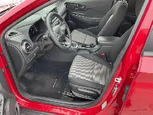 2020 Hyundai Kona 2.0L Essential - Photo 12