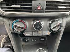 2020 Hyundai Kona 2.0L Essential - Photo 25