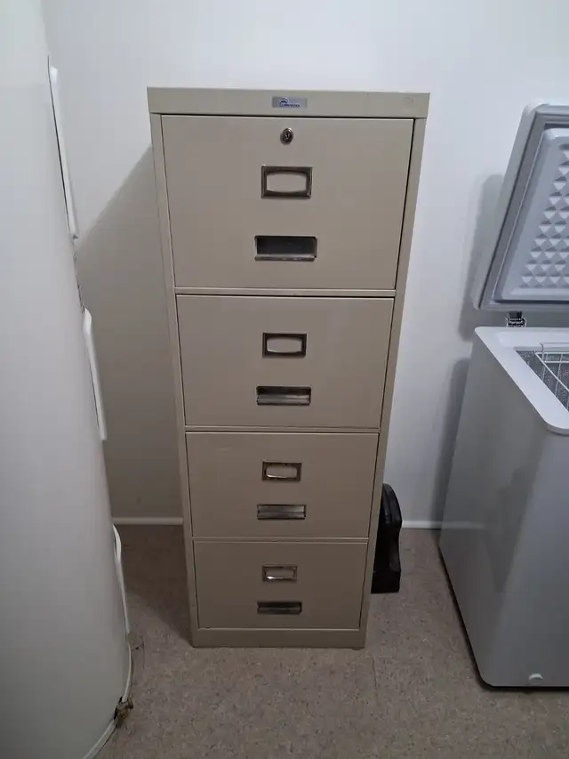 CLASSEUR COULEUR BEIGE