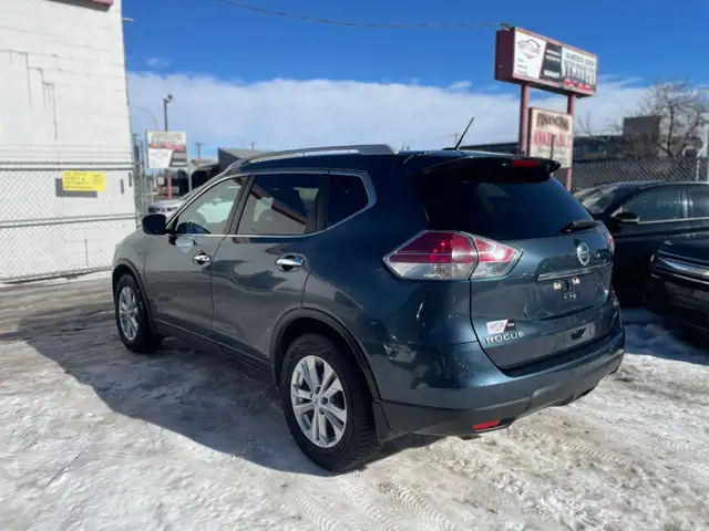 2014 Nissan Rogue FWD 4dr - Photo 6
