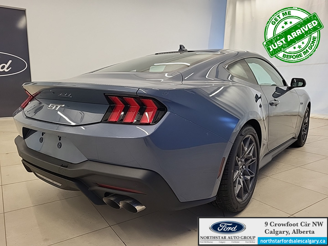 2025 Ford Mustang GT Premium - Photo 14