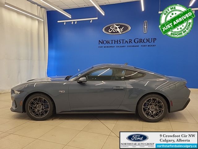 2025 Ford Mustang GT Premium - Photo 18