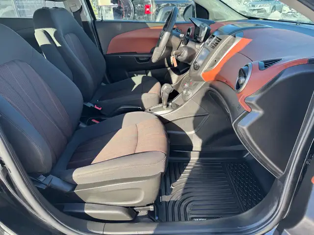 2016 Chevrolet Sonic LT, Sunroof. Camera, Heated Seats, Automati - Photo 9