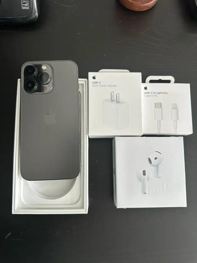 IPHONE 13 PRO 128GB AIRPODS/CHARGER SET/DELIVERY