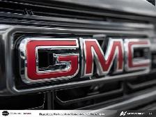 2026 GMC Terrain AT4 - Photo 9