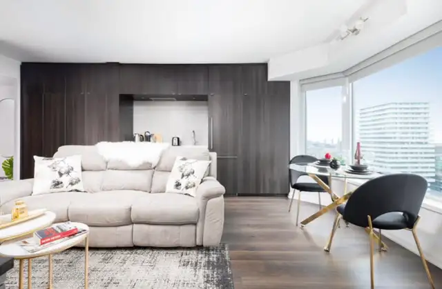 Luxury 2-Bedroom Fully Furnished Apartment for - Photo 4