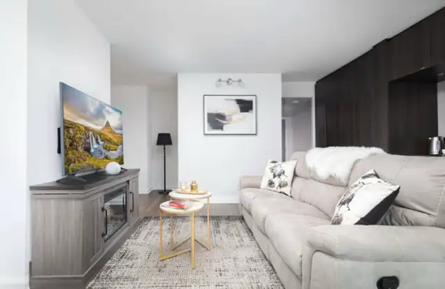 Luxury 2-Bedroom Fully Furnished Apartment for - Photo 8