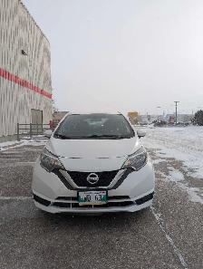 2017 Nissan Versa Note - Photo 2