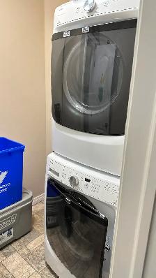 EASTSIDE 2Bdm/2Bath with Underground Parking and Elevator - Photo 10