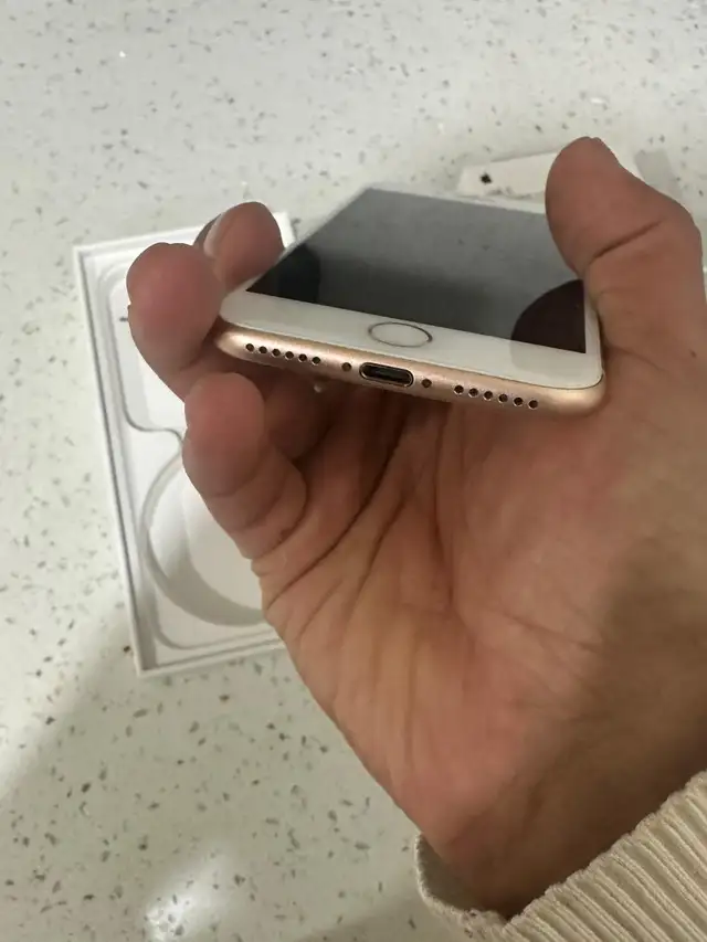 iPhone 8 64GB Airpods/Charger Set/Delivery - Photo 4