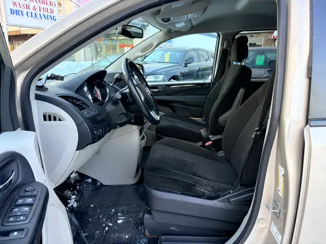 2013 Dodge Grand Caravan SXT FWD 7 Seats 3.6L V6 Certified - Photo 9