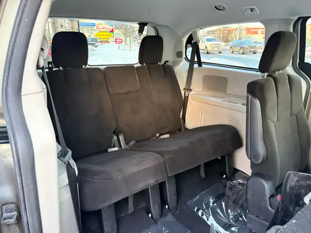 2013 Dodge Grand Caravan SXT FWD 7 Seats 3.6L V6 Certified - Photo 14