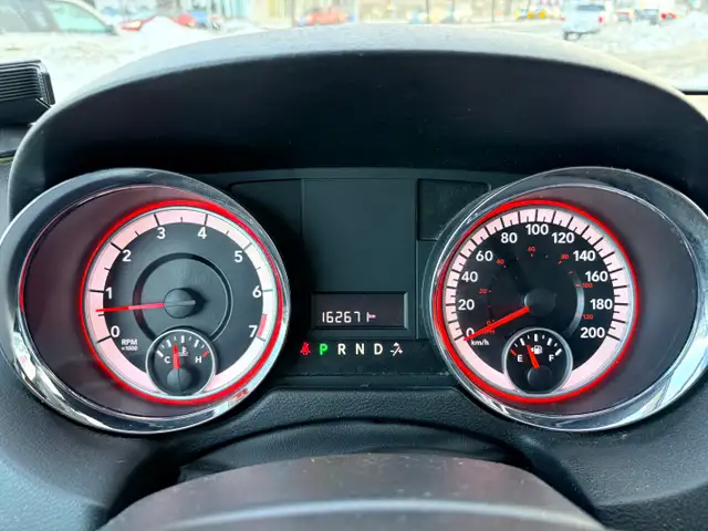 2013 Dodge Grand Caravan SXT FWD 7 Seats 3.6L V6 Certified - Photo 19