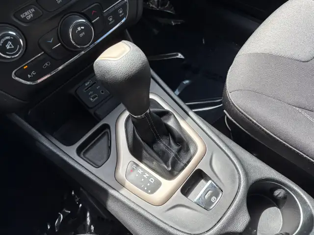 2014 Jeep Cherokee North FWD 2.4L Certified - Photo 25