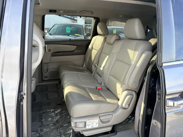 2015 Honda Odyssey EX-L FWD 3.5L V6 8 Seats Certified - Photo 13