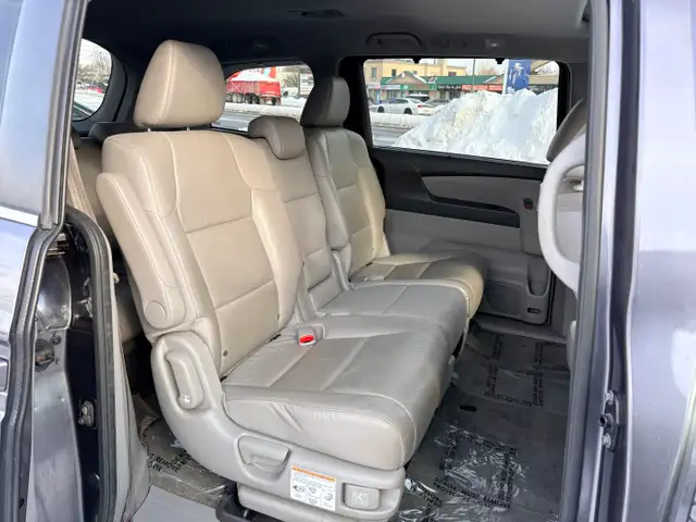 2015 Honda Odyssey EX-L FWD 3.5L V6 8 Seats Certified - Photo 15
