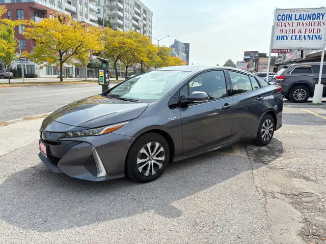 2020 Toyota Prius Prime LE Plug-in-Hybrid FWD 1.8L Certified